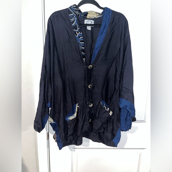 resort wear Sweaters - Brand Resort Wear Totem Faced Abstract Boho Cardigan w/ Metal Fastens - Size OS